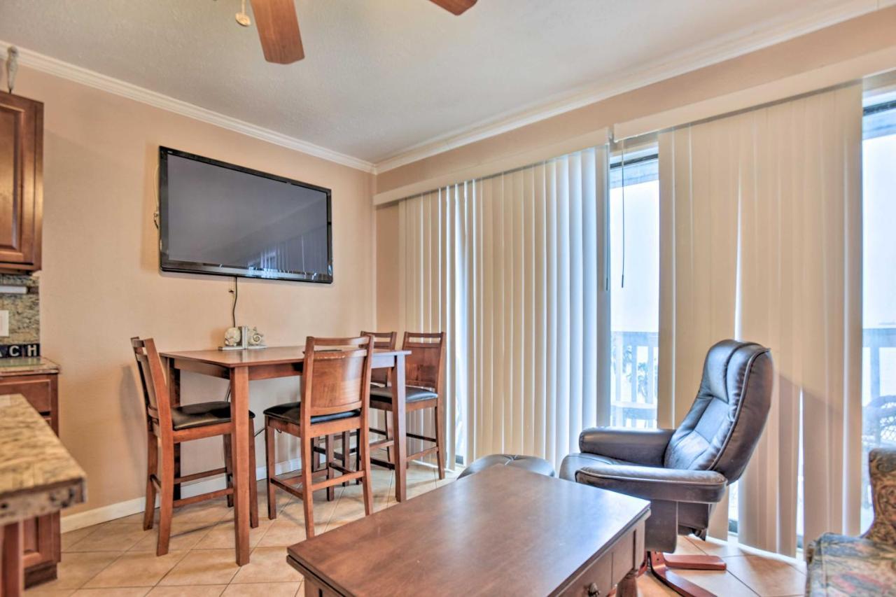 Oceanfront Corpus Christi Condo With Pool! Exterior photo