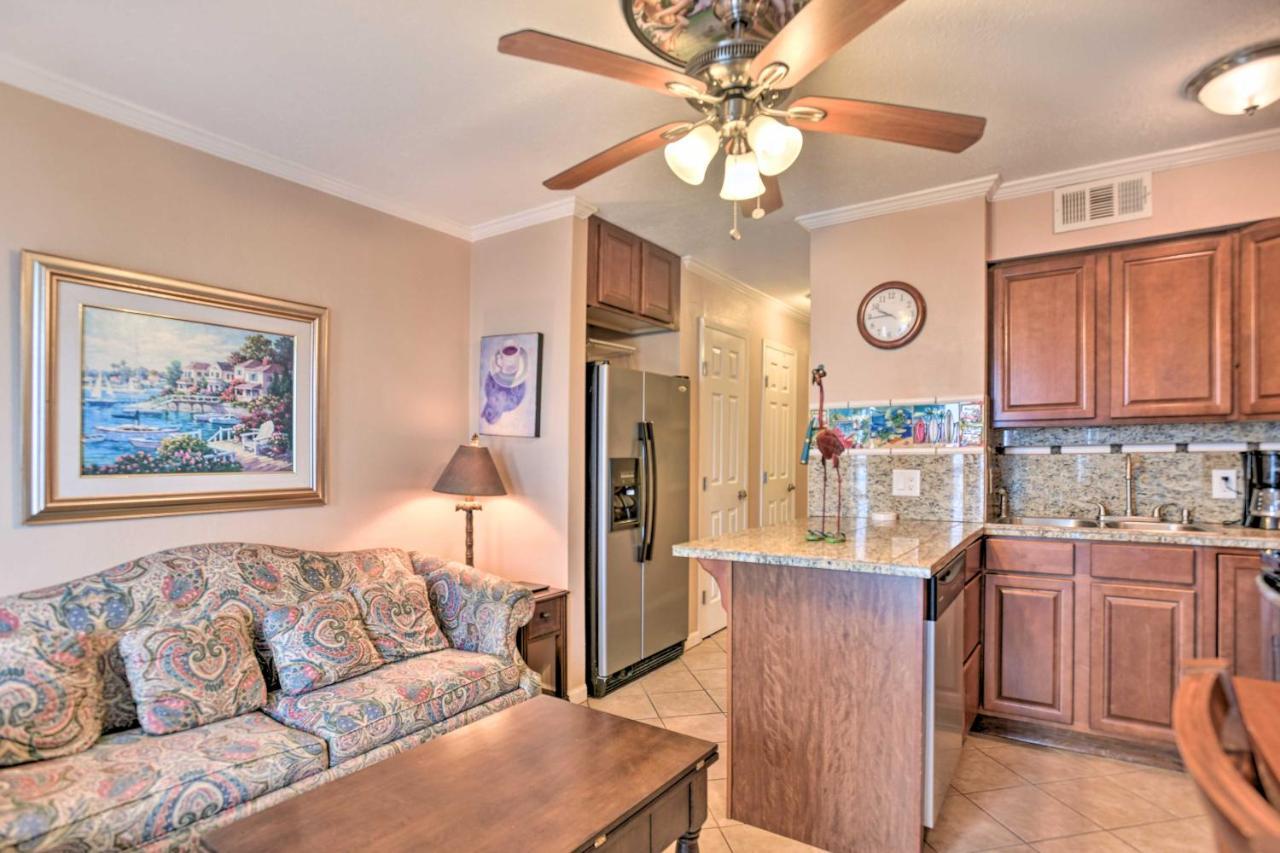 Oceanfront Corpus Christi Condo With Pool! Exterior photo